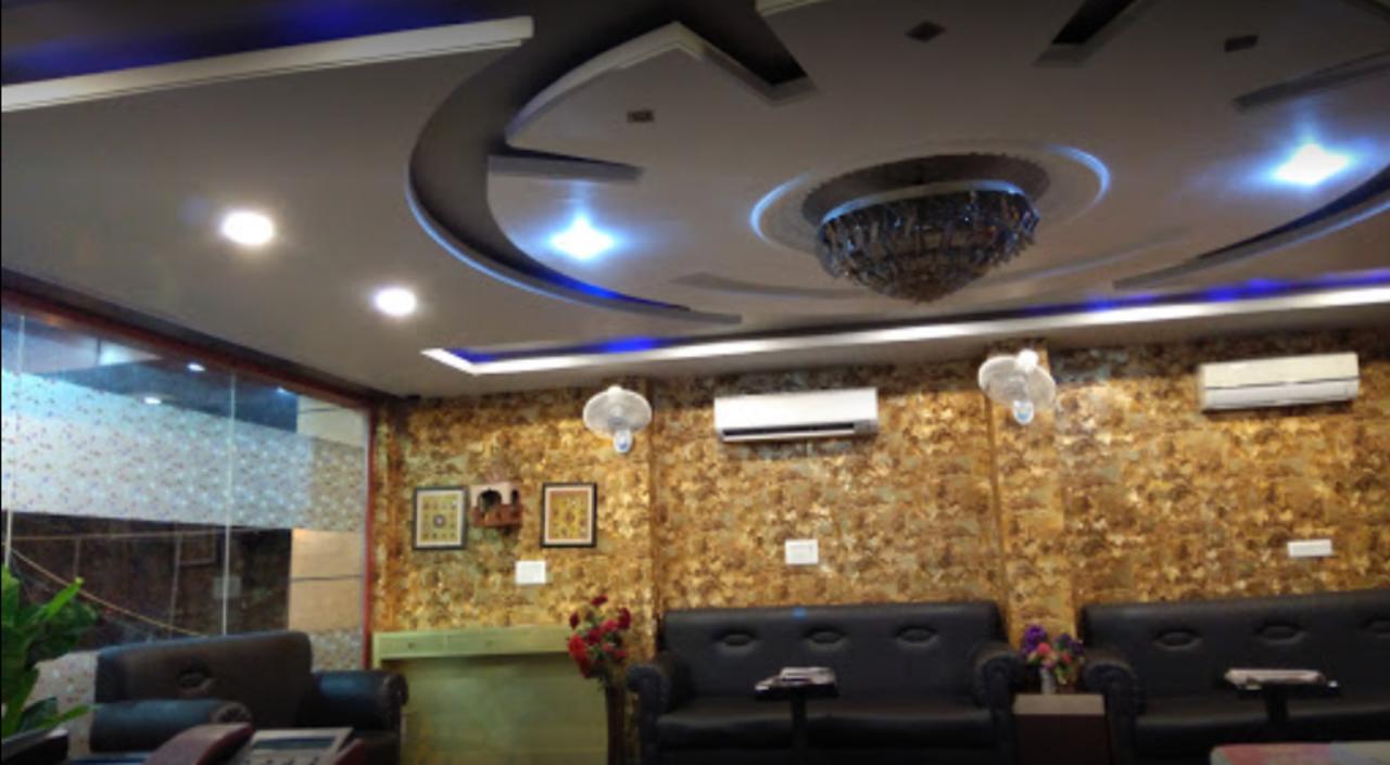 Hotel Garv Residencia Gaya Esterno foto